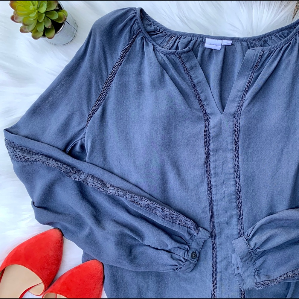 ✨GAP Navy Peasant Blouse✨